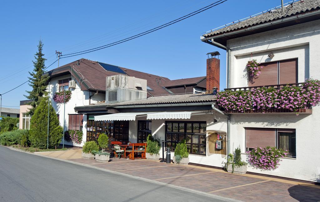 Guesthouse Zganjer Ozalj Luaran gambar