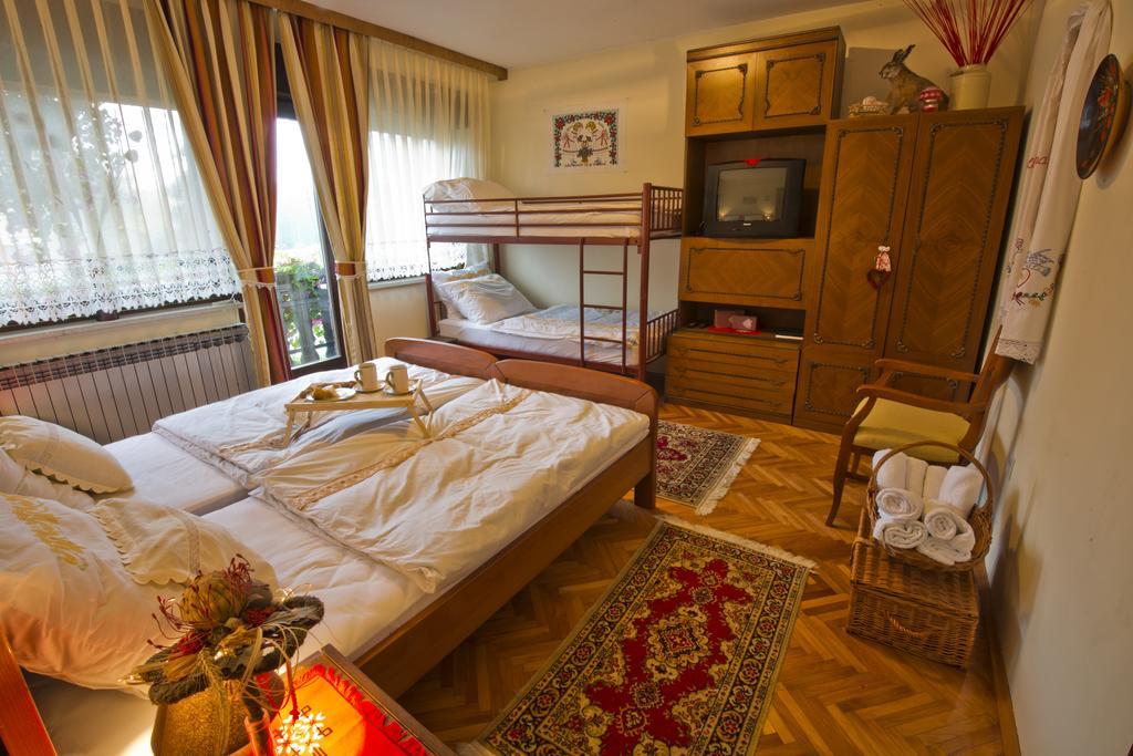 Guesthouse Zganjer Ozalj Bilik gambar